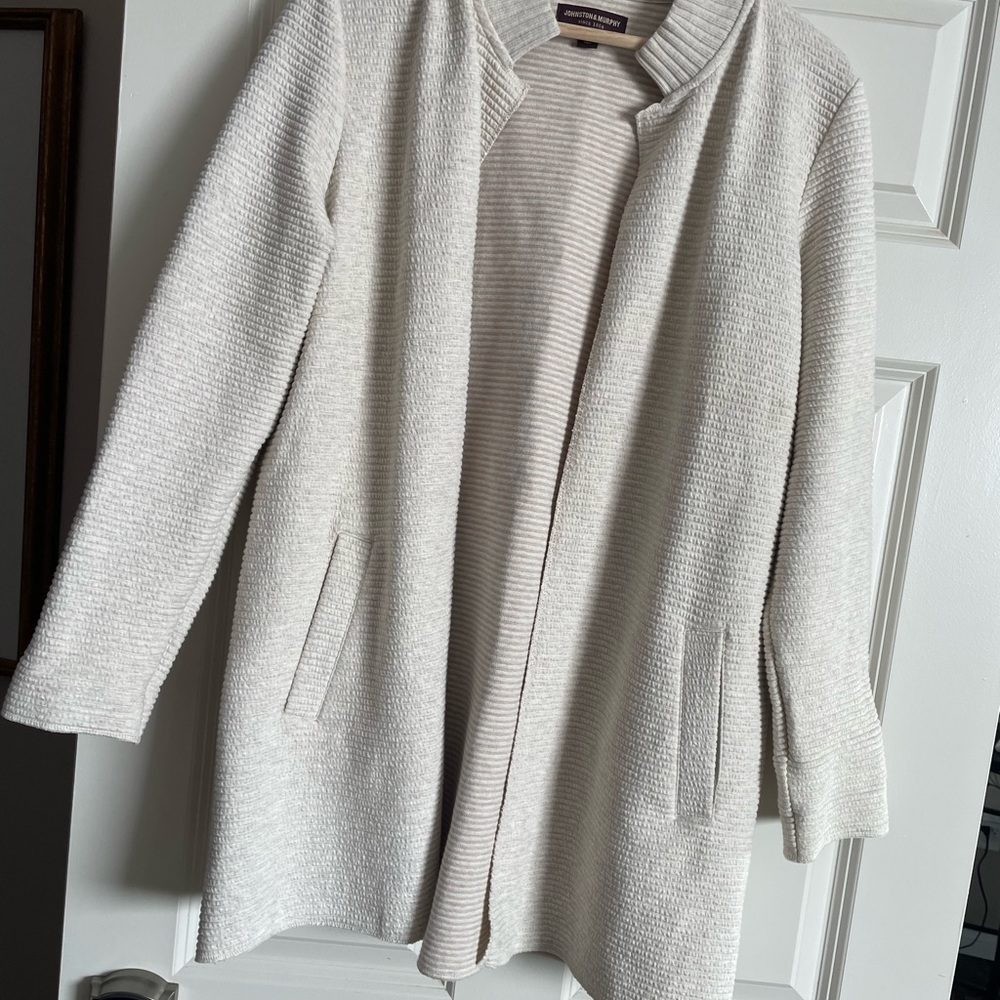 Light weight cardigan